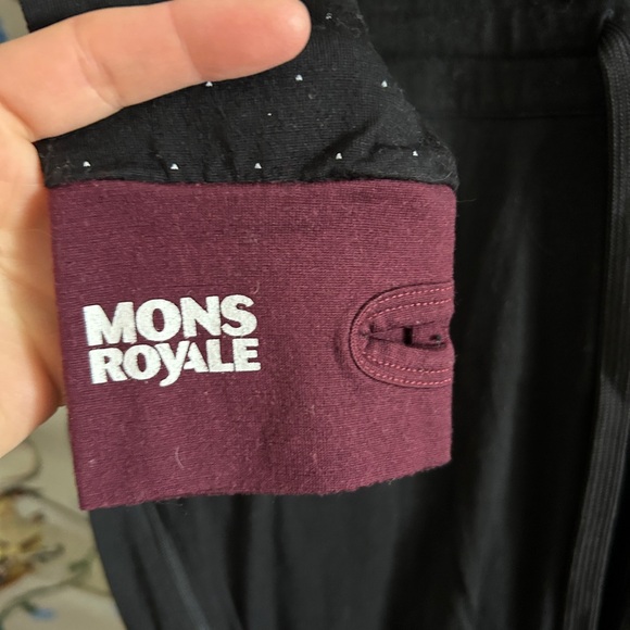 Mons Royale Women's The Monsie One Piece - Picture 4 of 9